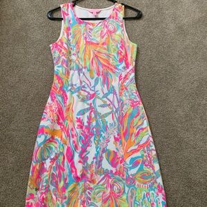 Stretchy shift xs lilly Pulitzer